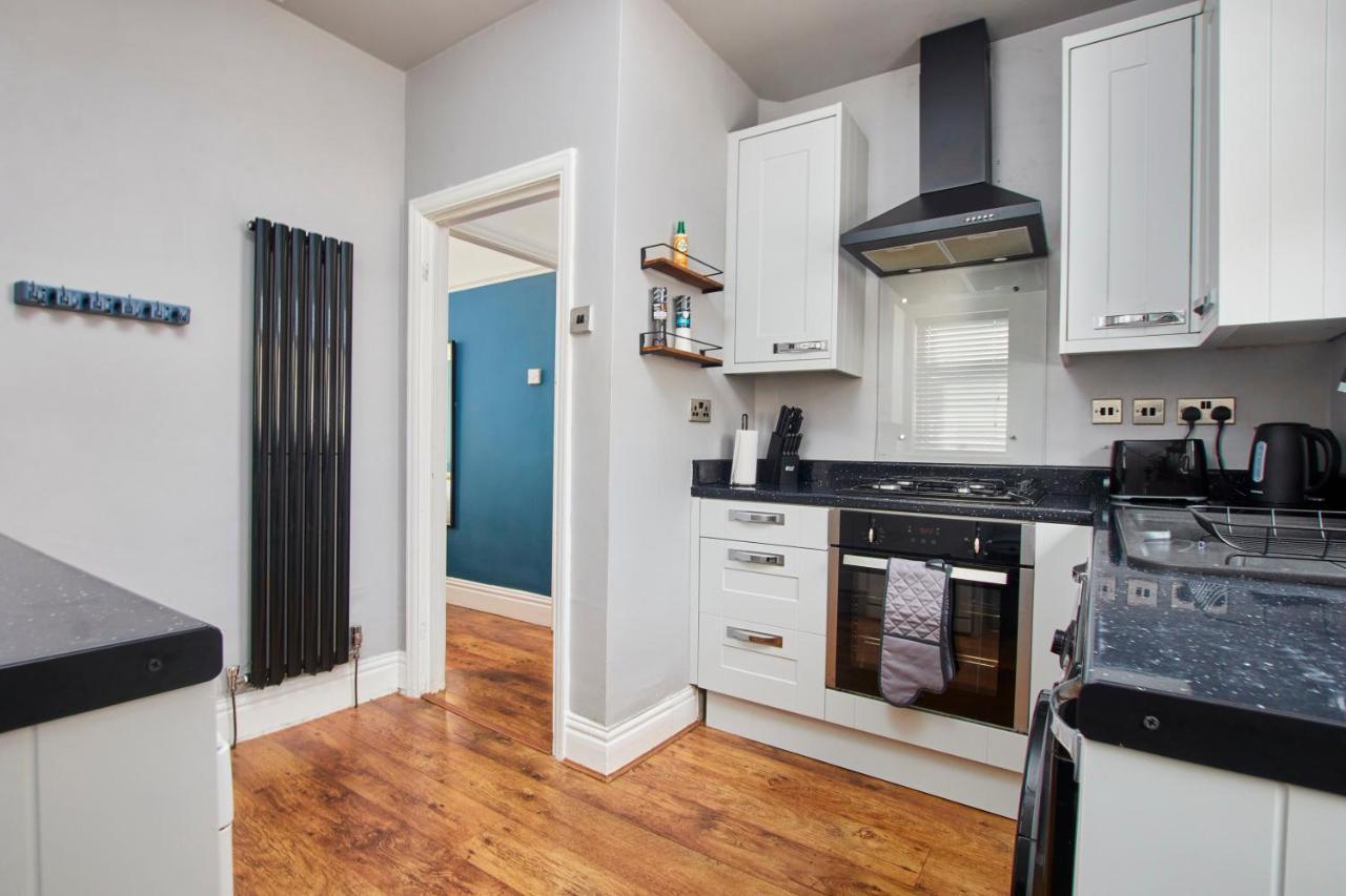 Stylish 2 Bedroom Flat - Close To Newcastle City Centre Gateshead Extérieur photo
